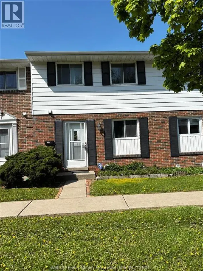 3057 MEADOWBROOK LANE Unit# 3, Windsor
