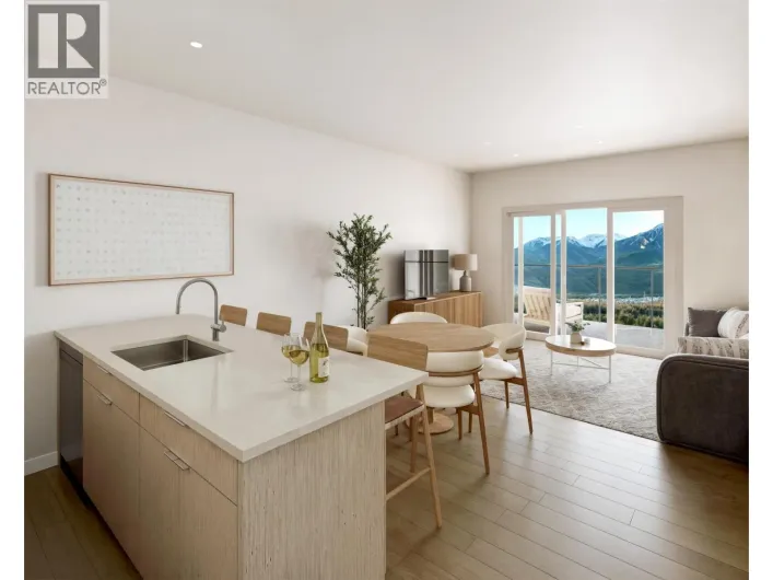 306 1050 FINCH DRIVE, Squamish