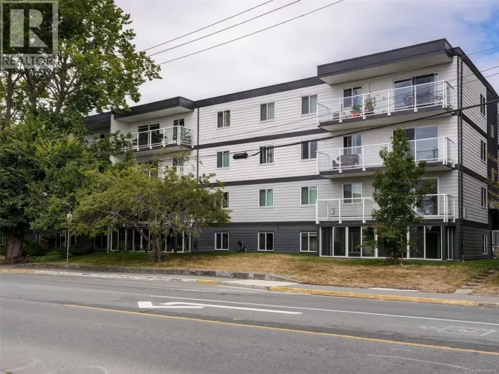 306 1124 Esquimalt Rd, Esquimalt