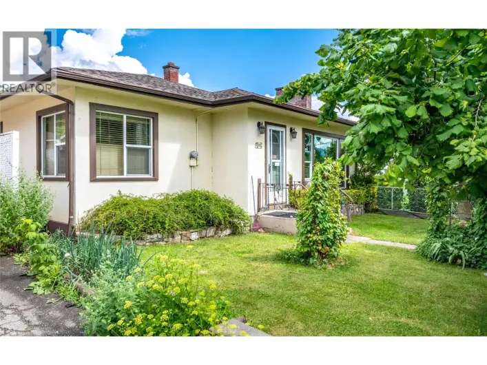 306 11TH  N Avenue, Creston