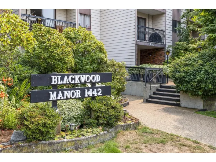 306 1442 BLACKWOOD STREET, White Rock