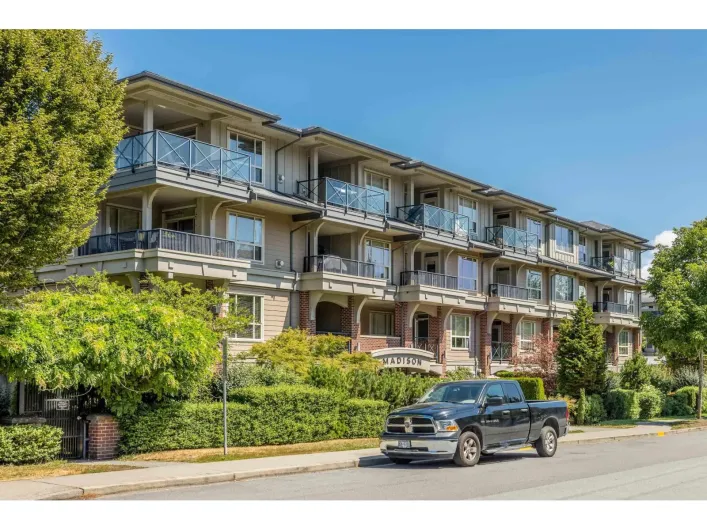 306 15357 17A AVENUE, Surrey