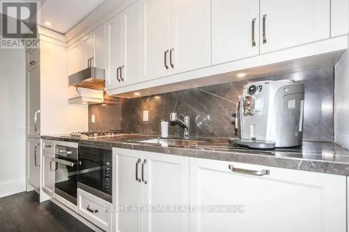 306 - 181 DAVENPORT ROAD, Toronto