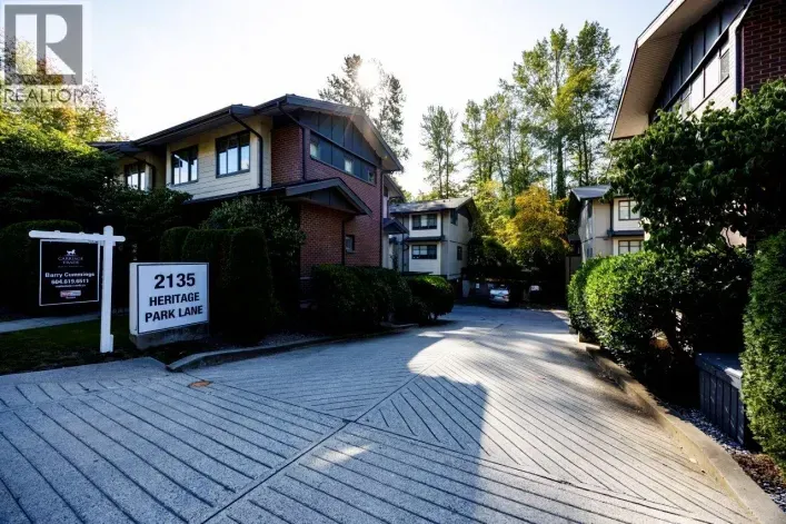 306 2135 HERITAGE PARK LANE, North Vancouver