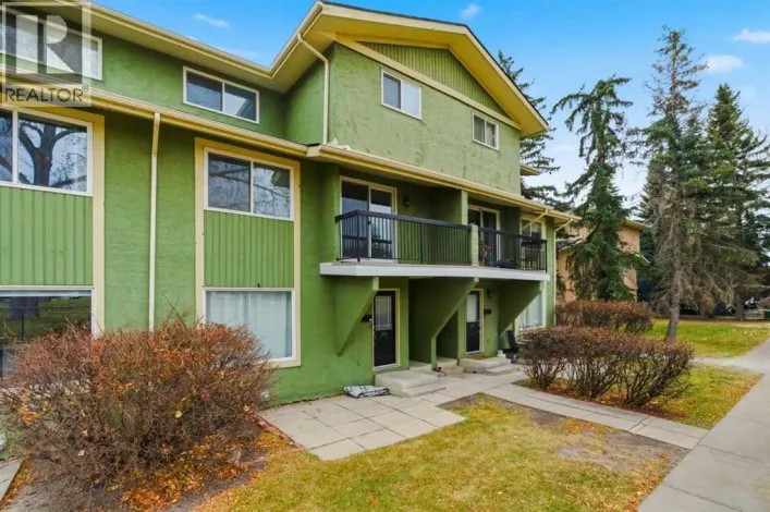 306, 2200 Woodview Drive SW, Calgary