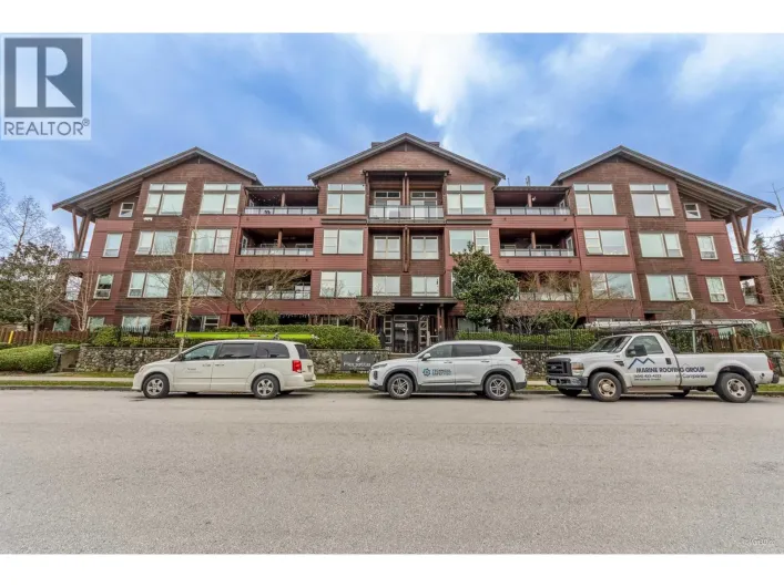 306 240 SALTER STREET, New Westminster