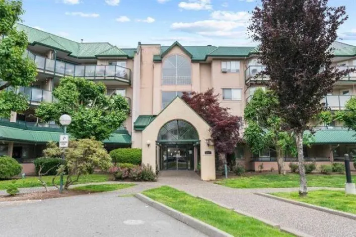 306 2964 TRETHEWEY STREET, Abbotsford