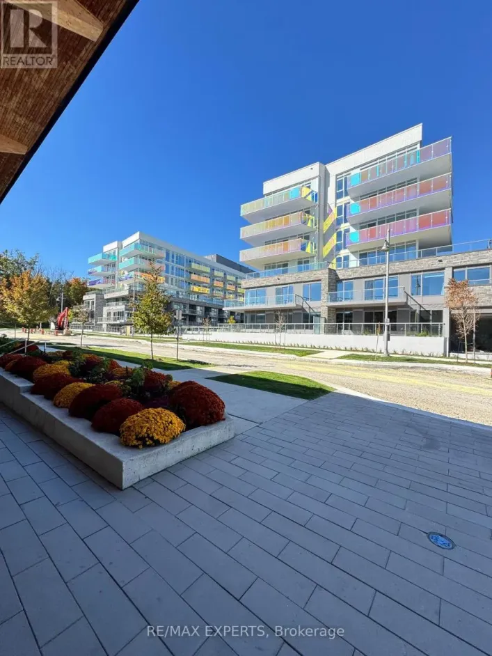 306 - 333 SUNSEEKER AVENUE, Innisfil