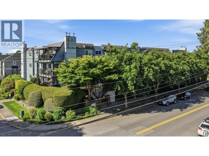 306 4926 48 AVENUE, Delta