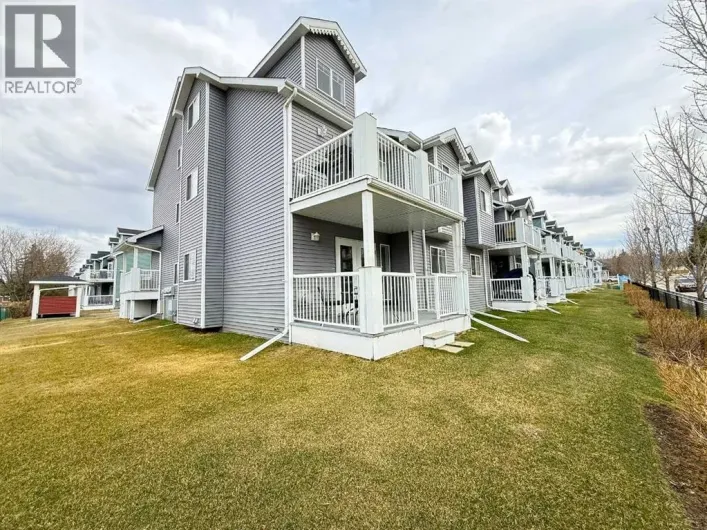 306, 5220 50A Avenue, Sylvan Lake