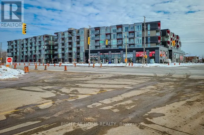 306 - 5260 DUNDAS ST STREET W, Burlington