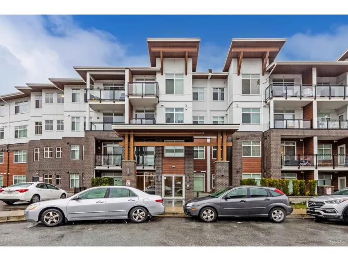 306 5415 BRYDON CRESCENT, Langley