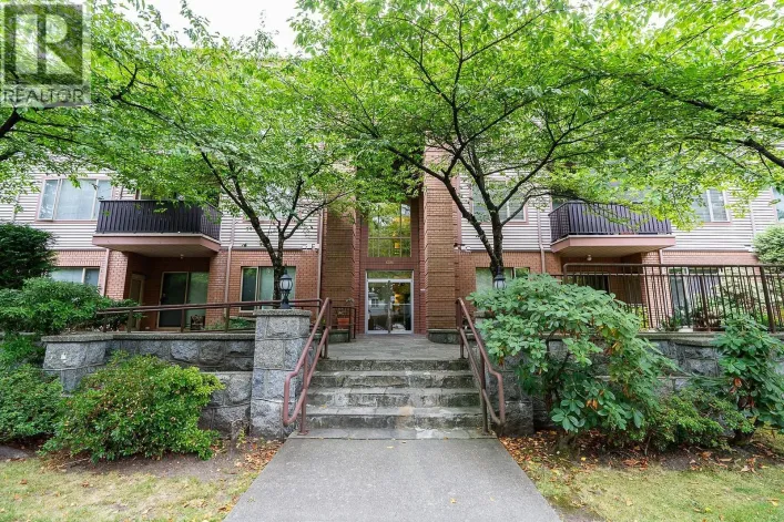 306 6688 BURLINGTON AVENUE, Burnaby