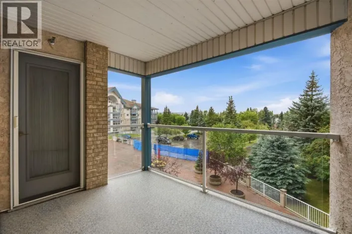 306, 7239 Sierra Morena Boulevard SW, Calgary