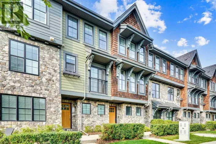 306 Ascot Circle SW, Calgary