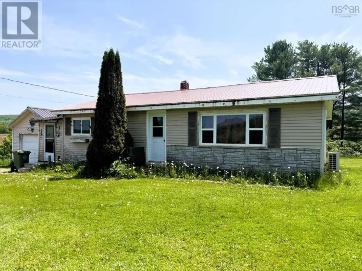 3066 Canaan Road, Canaan