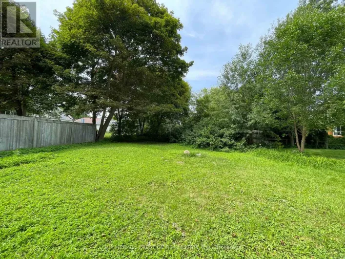 3068 LAKEVIEW BOULEVARD, Ajax