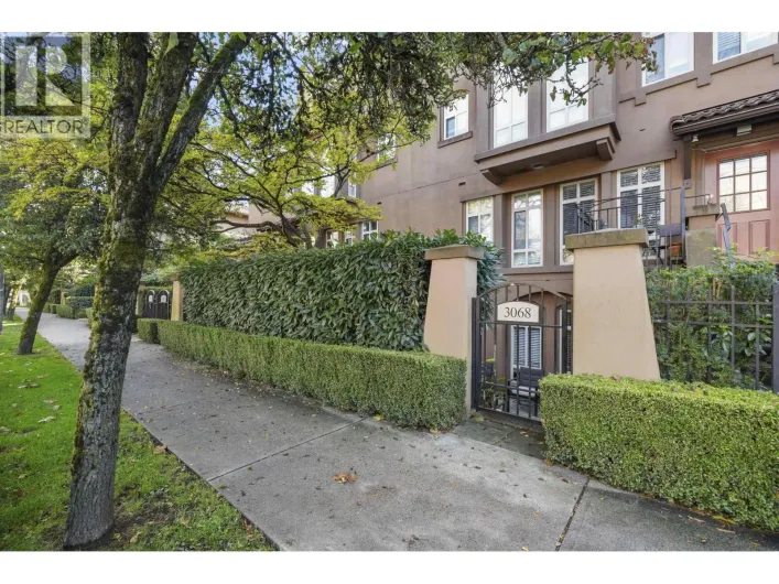 3068 W 4TH AVENUE, Vancouver