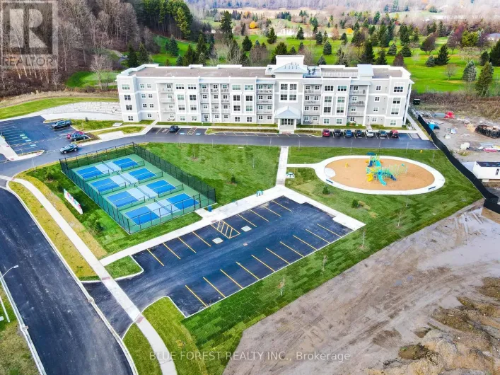 307 - 100 THE PROMENADE, Central Elgin