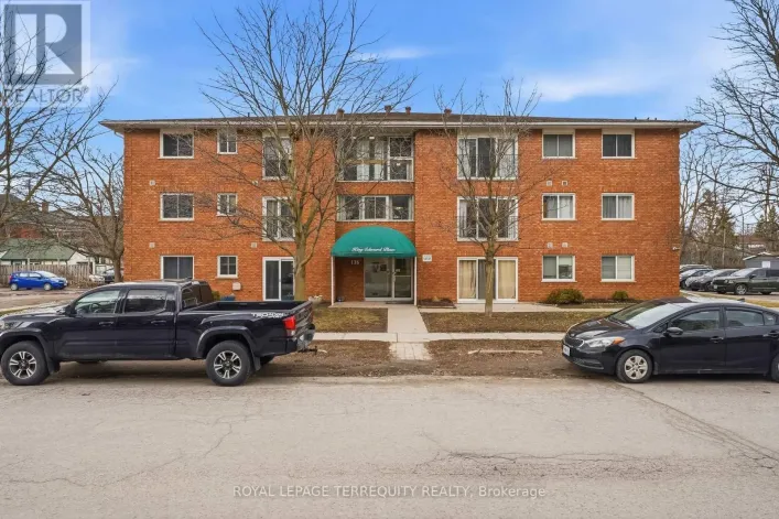 307 - 136 WARE STREET N, Peterborough