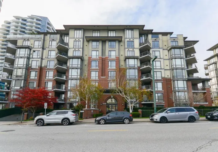307 1551 FOSTER STREET, White Rock