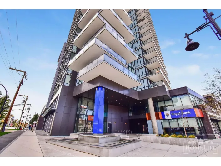 307 1588 JOHNSTON ROAD, White Rock