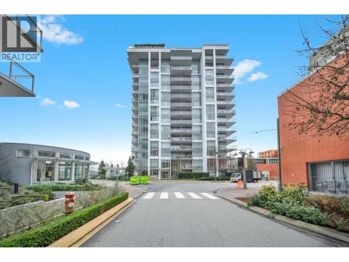 307 200 NELSON'S CRESCENT, New Westminster