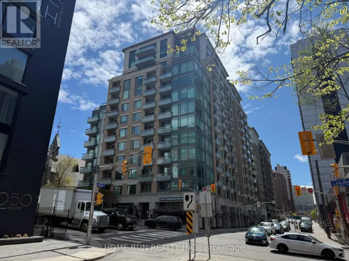 307 - 238 BESSERER STREET, Ottawa