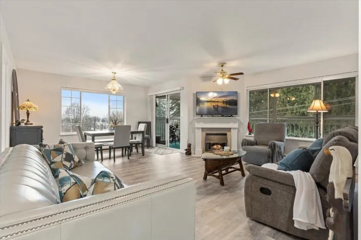 307 2491 GLADWIN ROAD, Abbotsford
