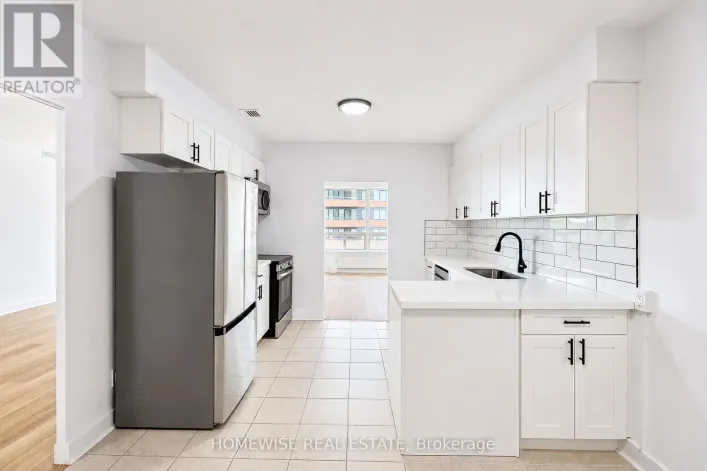 307 - 2500 BATHURST STREET, Toronto