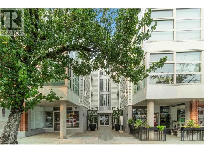 307 2929 W 4TH AVENUE, Vancouver