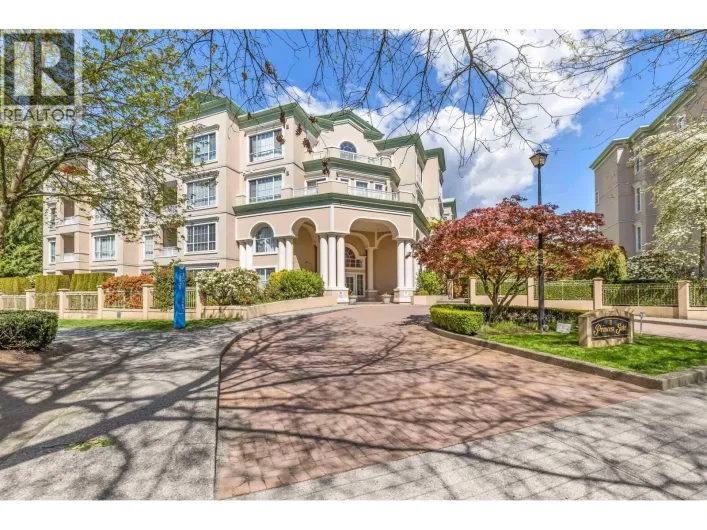 307 2985 PRINCESS CRESCENT, Coquitlam
