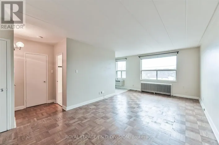 307 - 325 SAMMON AVENUE, Toronto