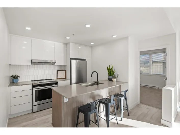 307 32838 LANDEAU PLACE, Abbotsford