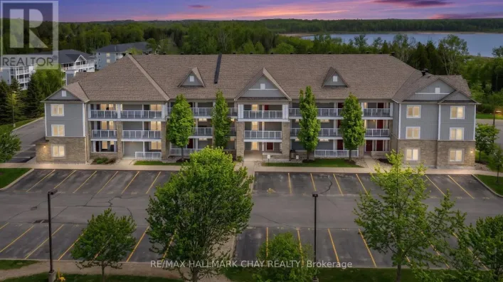 307 - 40 MULLIGAN LANE, Wasaga Beach