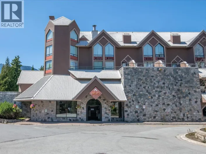 307 4122 VILLAGE GREEN WAY, Whistler