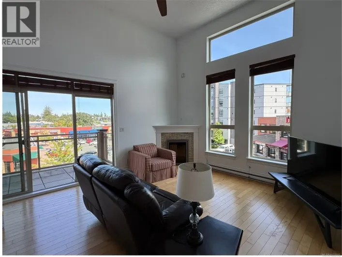 307 751 Goldstream Ave, Langford