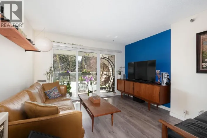 307 825 E 7TH AVENUE, Vancouver