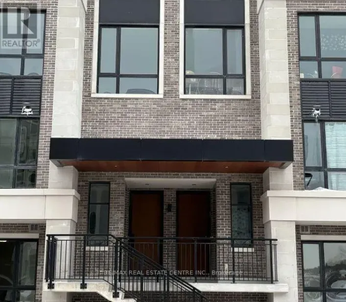 307 - 9 WALDER LANE, Richmond Hill