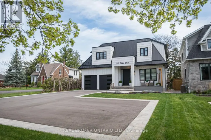 307 MARTIN STREET, Milton