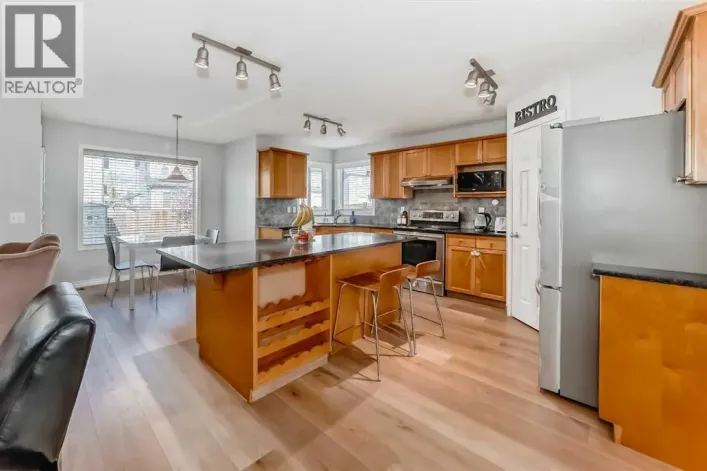 307 Panatella Court NW, Calgary