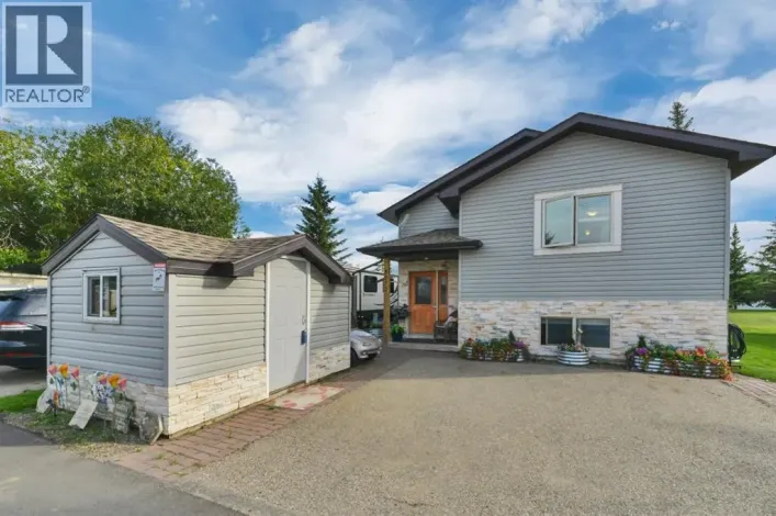 3070, 25074 South Pine Lake Road, Rural Red Deer County