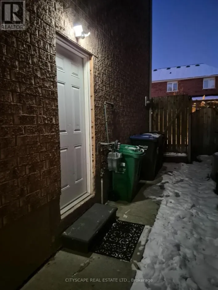 3072 CAULFIELD CRESCENT, Mississauga