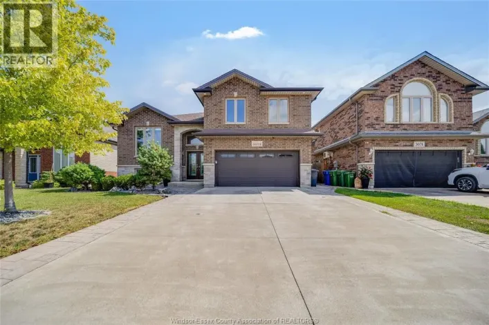3072 TROUP CRESCENT, Windsor