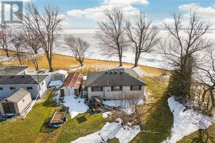 3076 LAKESHORE ROAD, Haldimand
