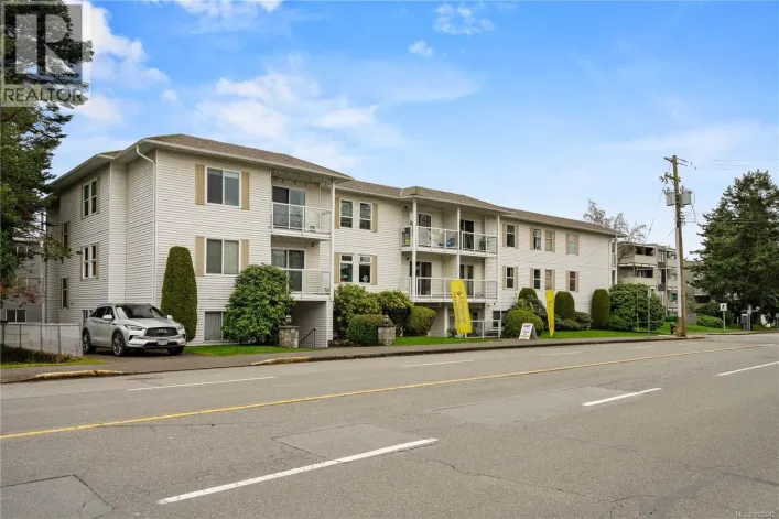 308 1351 Esquimalt Rd, Esquimalt