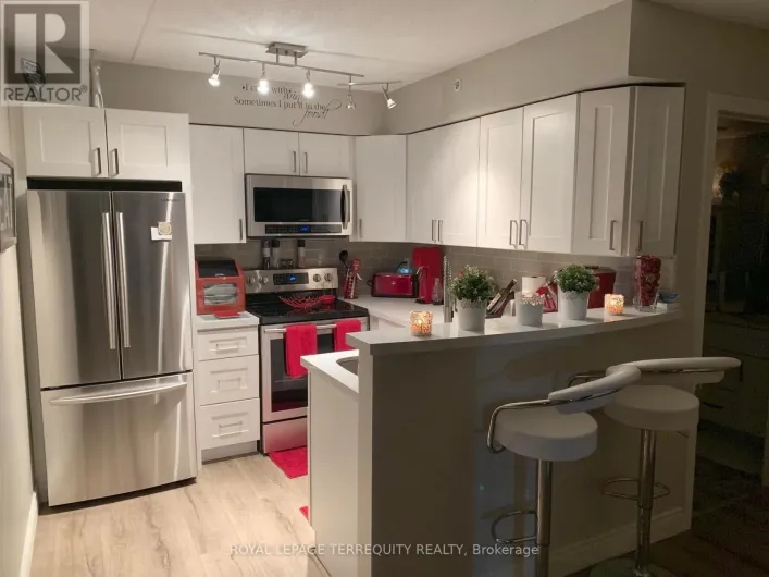 308 - 1431 WALKERS LINE, Burlington