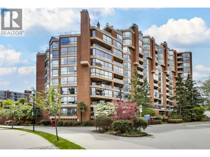 308 1450 PENNYFARTHING DRIVE, Vancouver