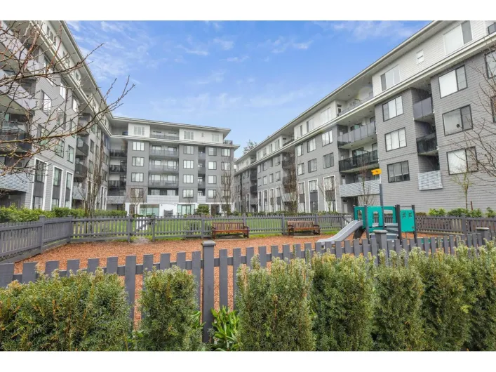 308 15835 85 AVENUE, Surrey