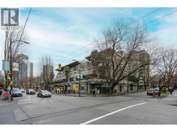 308 1688 ROBSON STREET, Vancouver